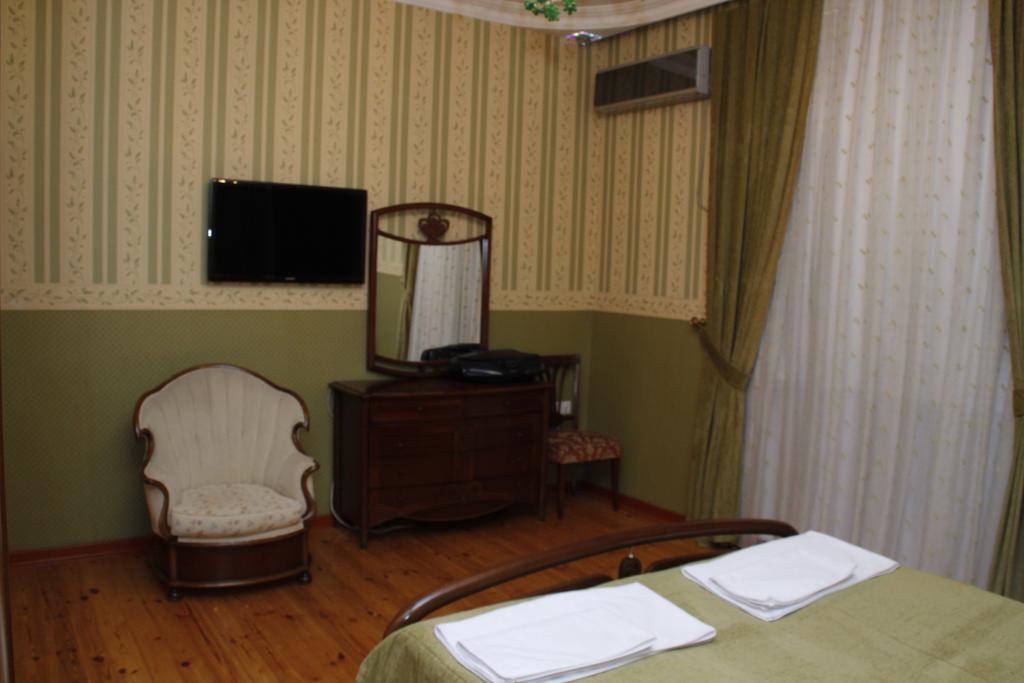 Baku Butik Mini-Hotel Luaran gambar
