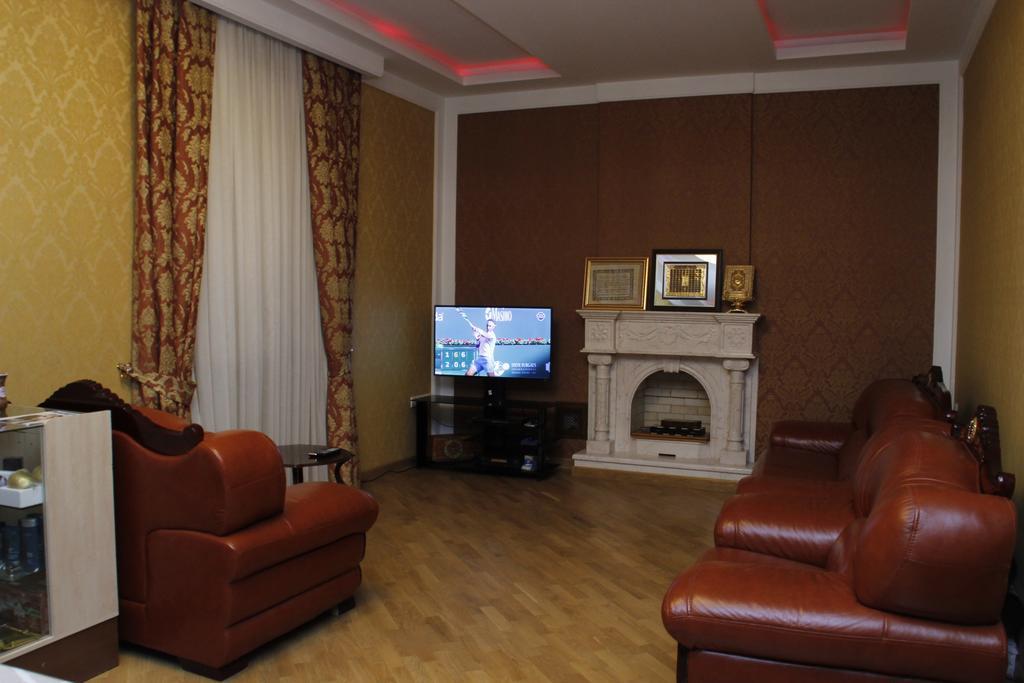 Baku Butik Mini-Hotel Luaran gambar