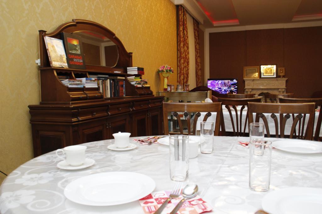 Baku Butik Mini-Hotel Luaran gambar