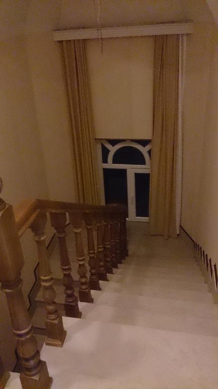 Baku Butik Mini-Hotel Luaran gambar