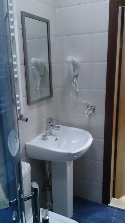 Baku Butik Mini-Hotel Luaran gambar
