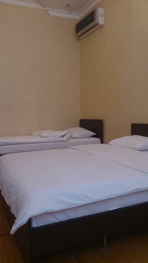 Baku Butik Mini-Hotel Luaran gambar
